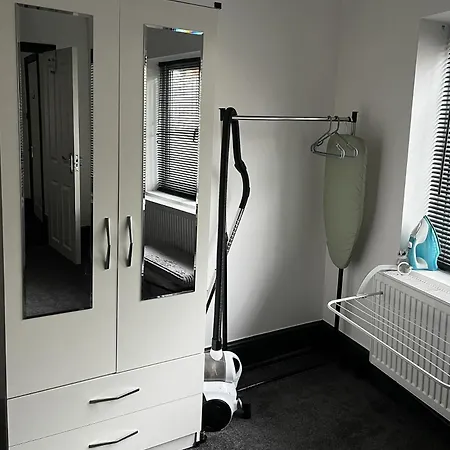 Moseley Sleeps 4 Jrz * Birmingham